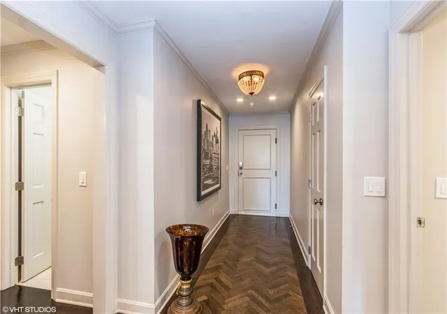 Photo 4 of Condo for sale at 229 Ward Pkwy #101B, Kansas City, MO 64112 | MLS# 2616510 | Listing updated on 2026-10-03