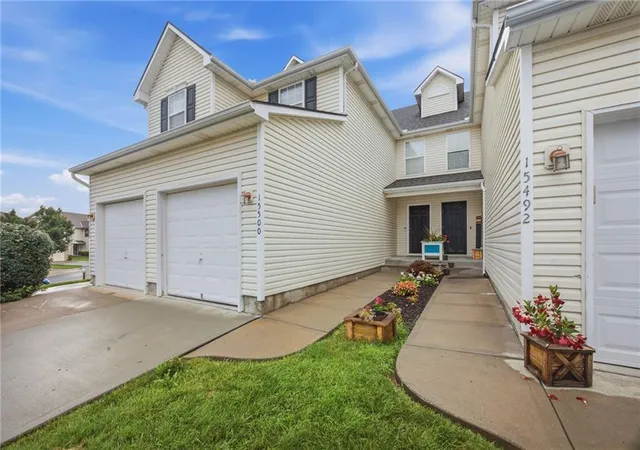 Photo 3 of Townhouse for sale at 15500 NW 123rd Street, Platte City, MO 64079 | MLS# 2616619 | Listing updated on 2026-08-07