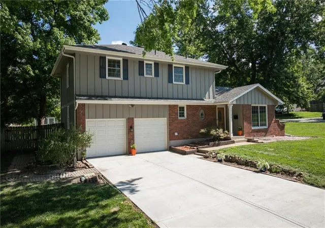 2nd image of 13106 E 53rd Ter, Kansas City, MO 64133 | MLS# 2616631