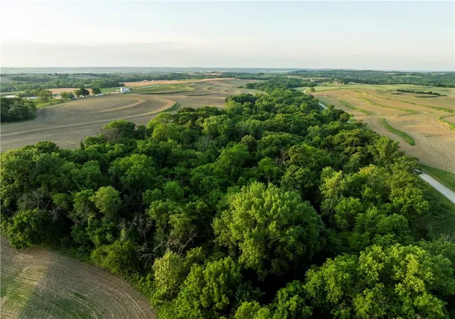 4th image of 0000 Ottumwa Rd, Wathena, KS 66090 | MLS# 2616657