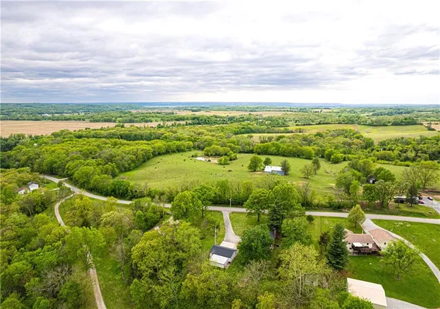 Photo 42 of Single family home for sale at 16929 State Route Dd Hwy, Savannah, MO 64485 | MLS# 2616805 | Listing updated on 2026-09-23