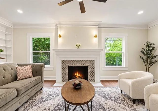Photo 1 of Single family home for sale at 122 E 59th Street, Kansas City, MO 64113 | MLS# 2616832 | Listing updated on 2026-09-22