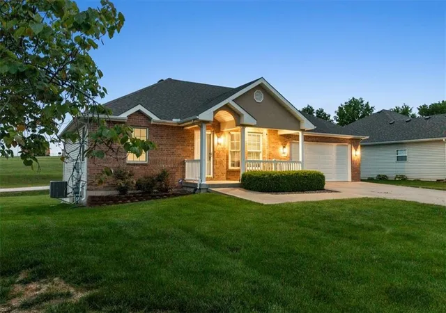 Homes for sale in Kansas City, KS | 2515 N 100Th St, Kansas City, KS 66109 | MLS# 2616873