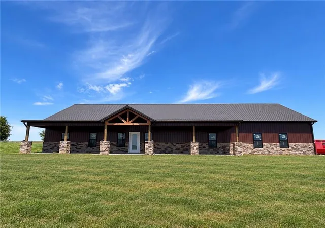 Photo 1 of Single family home for sale at 20014 Woodend Rd, Linwood, KS 66052 | MLS# 2616874 | Listing updated on 2026-10-19