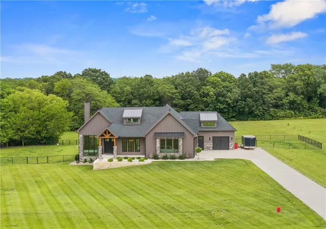 Photo 1 of Sale Pending at 13405 Woodland Ranch Dr, Lees Summit, MO 64086 | MLS# 2616924 | Listing updated on 2026-09-13