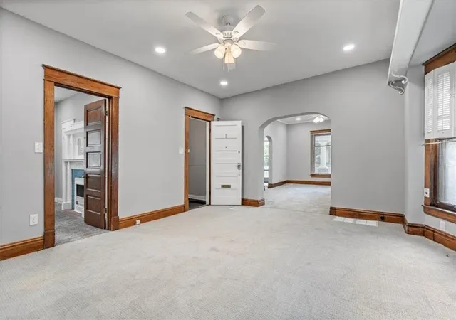 5th image of 920 S Main Ave, Independence, MO 64050 | MLS# 2616994