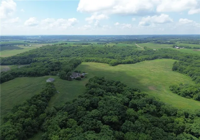 75th image of 17620 Millwood Rd, Leavenworth, KS 66048 | MLS# 2617038