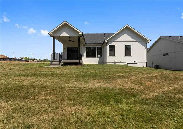 Photo 30 of Single family home for sale at 6402 Nw 96th Terrace, Kansas City, MO 64154 | MLS# 2617058 | Listing updated on 2026-09-03