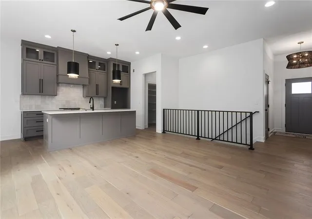 Photo 3 of Single family home for sale at 6402 NW 96th Terrace, Kansas City, MO 64154 | MLS# 2617058 | Listing updated on 2026-09-03