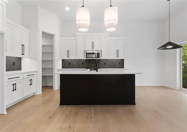Photo 3 of Single family home for sale at 9737 N Lucerne Ave, Kansas City, MO 64154 | MLS# 2617079 | Listing updated on 2026-09-03