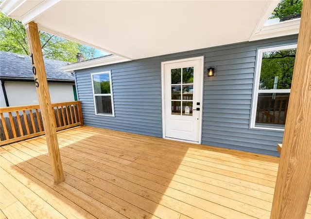 Photo 3 of Sale Pending at 705 S Fairview Ave, Independence, MO 64053 | MLS# 2617080 | Listing updated on 2026-08-19