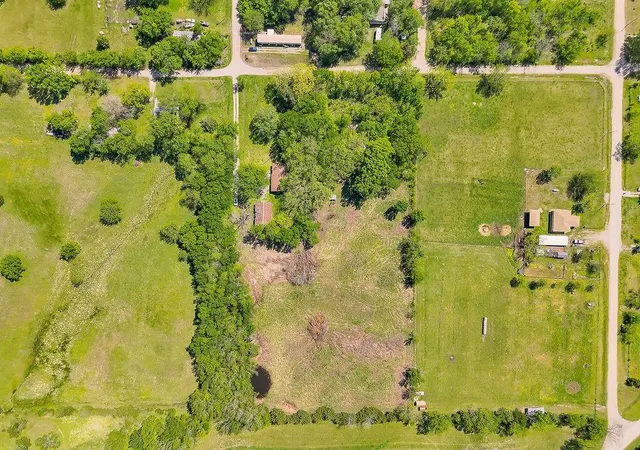 Homes for sale in Fort Scott, KS | 442 128Th Ter, Fort Scott, KS 66701 | MLS# 2617087