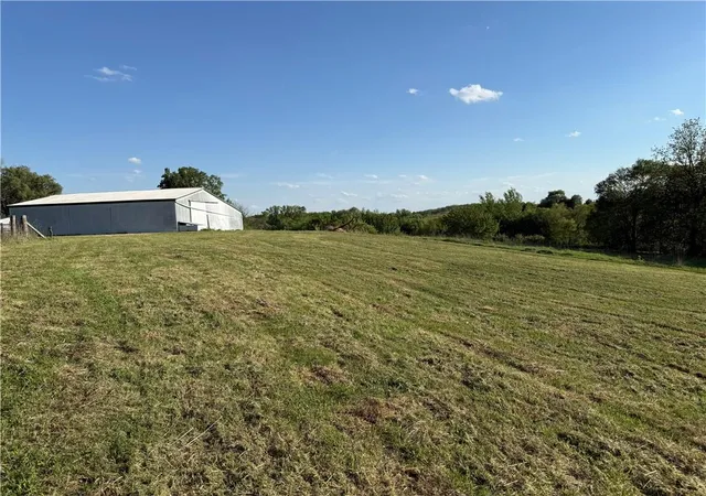 Photo 1 of Land for sale at 10585 Southeast 32nd Rd, Saint Joseph, MO 64507 | MLS# 2617168 | Listing updated on 2026-09-17