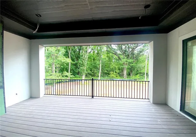2nd image of 12202 W 165th St, Overland Park, KS 66221 | MLS# 2617183