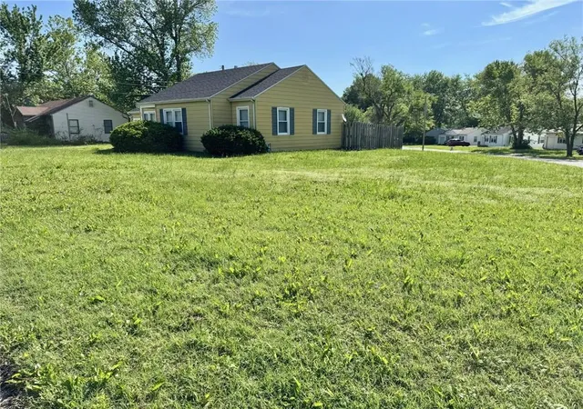 Homes for sale in Warrensburg, MO | 405 10 Th Ter, Warrensburg, MO 64093 | MLS# 2617211