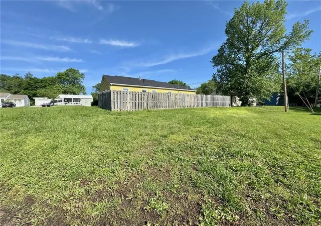 Homes for sale in Warrensburg, MO | 405 10 Th Ter, Warrensburg, MO 64093 | MLS# 2617211