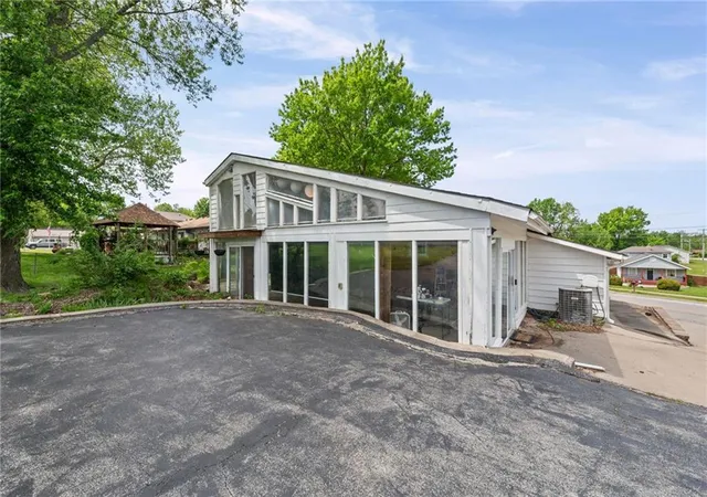 5th image of 2509 S 53Rd St, Kansas City, KS 66106 | MLS# 2617300