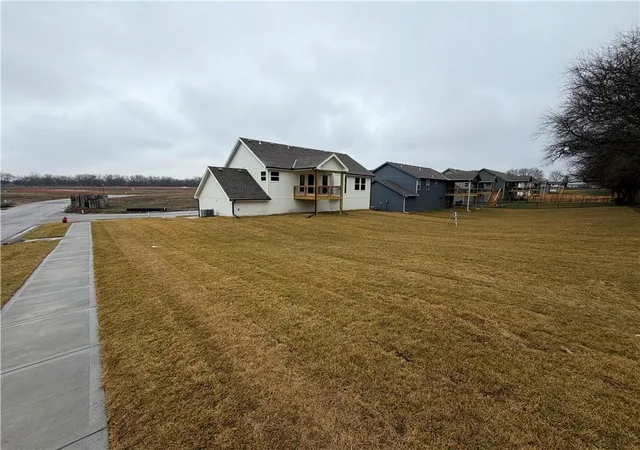 Homes for sale in Kearney, MO | 1206 Noah Ln, Kearney, MO 64060 | MLS# 2617308