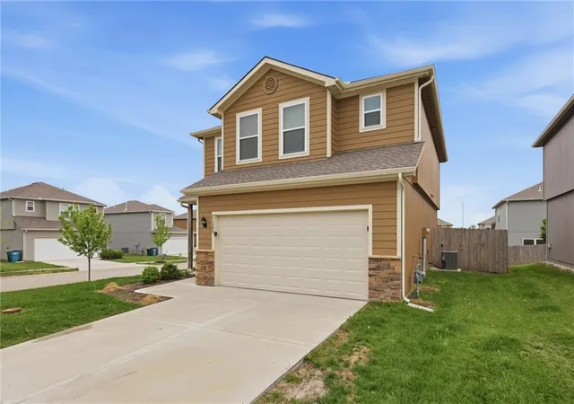 Homes for sale in Spring Hill, KS | 21305 W 215Th Ter, Spring Hill, KS 66083 | MLS# 2617324