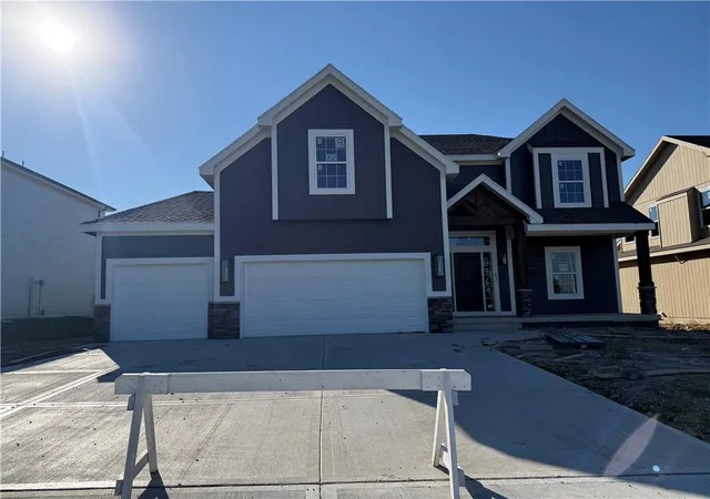 Photo 1 of Single family home for sale at 8969 Ne 99th Street, Kansas City, MO 64157 | MLS# 2617376 | Listing updated on 2026-10-10