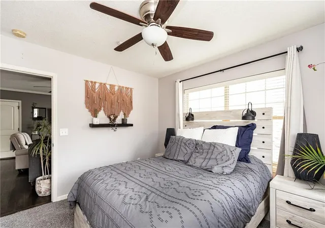 5th image of 4526 Roanoke Pkwy #A, Kansas City, MO 64111 | MLS# 2617399