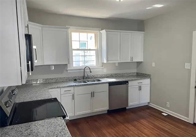 Homes for sale in Lexington, MO | 120 N 17Th St, Lexington, MO 64067 | MLS# 2617533