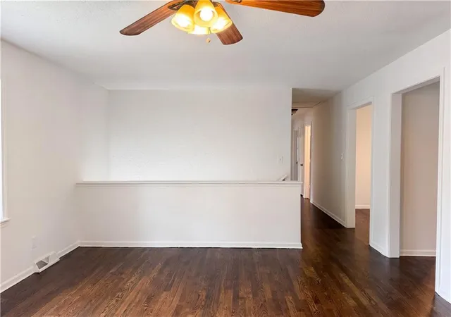 Photo 3 of Single family home for sale at 1913 Grant Cir, Blue Springs, MO 64014 | MLS# 2617559 | Listing updated on 2026-09-24