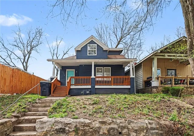 Homes for sale in Kansas City, MO | 2116 Kansas Ave, Kansas City, MO 64127 | MLS# 2617587