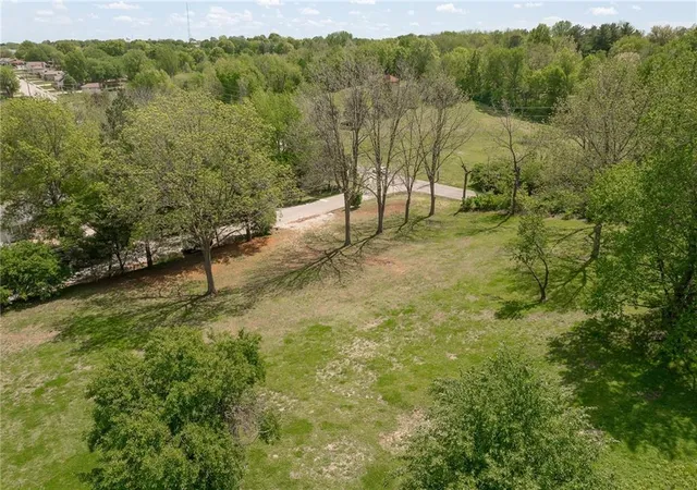 11th image of 4406 Orchard Rd, Saint Joseph, MO 64505 | MLS# 2617709