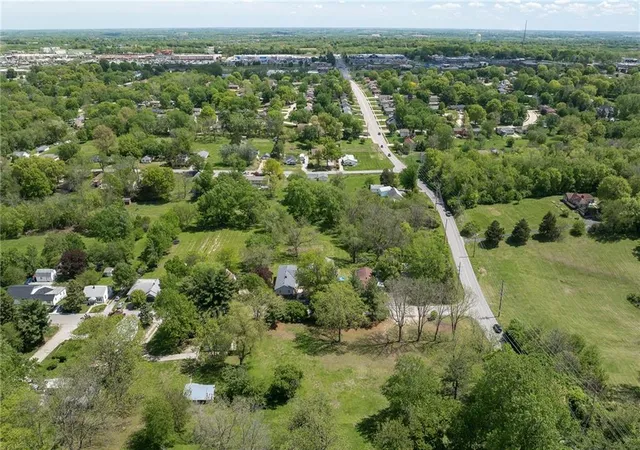 5th image of 4406 Orchard Rd, Saint Joseph, MO 64505 | MLS# 2617709