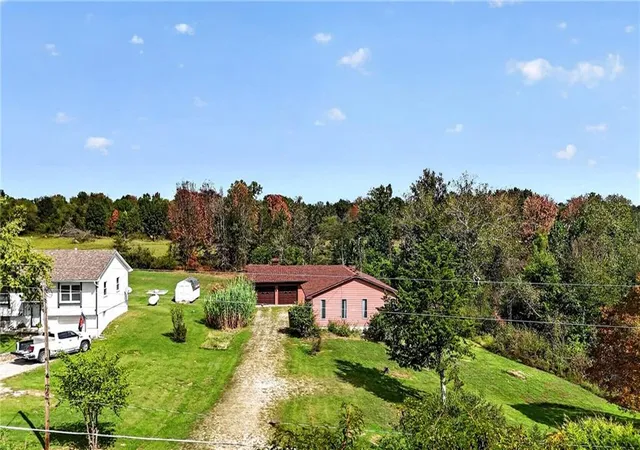 Photo 2 of Single family home for sale at 14293 E Quail Rd, Nevada, MO 64772 | MLS# 2617797 | Listing updated on 2026-10-02