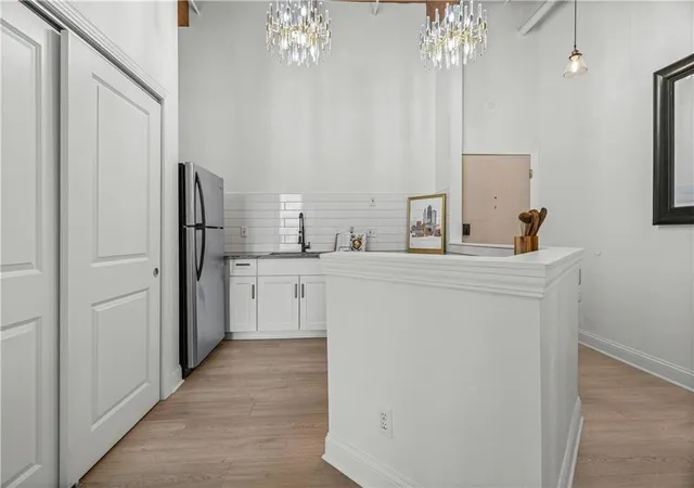 Homes for sale in Kansas City, MO | 308 W 8Th St #304, Kansas City, MO 64105 | MLS# 2617802
