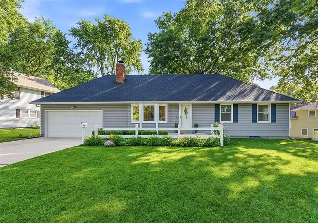 1st image of 8839 Newton Dr, Overland Park, KS 66212 | MLS# 2617821