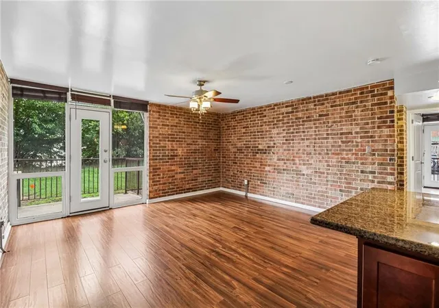 Homes for sale in Kansas City, MO | 2933 Baltimore Ave #103, Kansas City, MO 64108 | MLS# 2617935