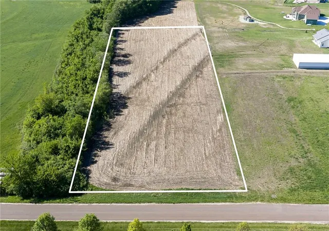Photo 1 of Land for sale at Lot 1 Seymour Rd, Leavenworth, KS 66048 | MLS# 2617957 | Listing updated on 2026-06-05