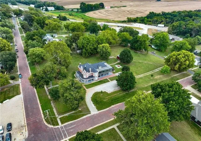 5th image of 433 W State St W, Troy, KS 66087 | MLS# 2618182
