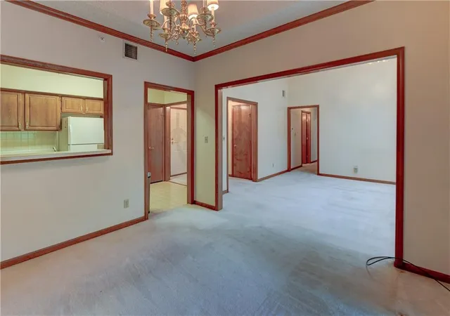 2nd image of 17800 E Bolger Rd, Independence, MO 64055