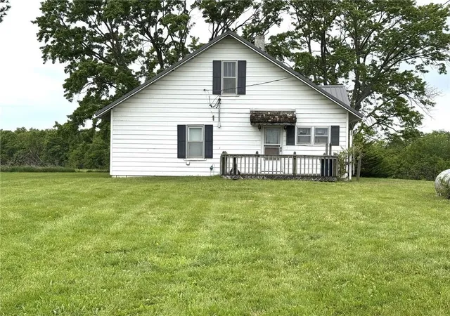 Photo 2 of Sale Pending at 19354 235th Street, Jameson, MO 64670 | MLS# 2618272 | Listing updated on 2026-08-11