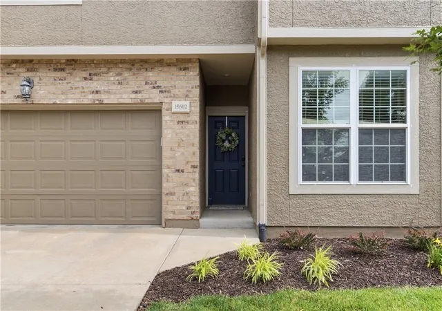 Homes for sale in Shawnee, KS | 15602 W 61st St, Shawnee, KS 66217 | MLS# 2618281