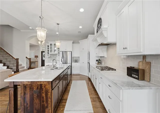 5th image of 7019 Apache Dr, Shawnee, KS 66226 | MLS# 2618300
