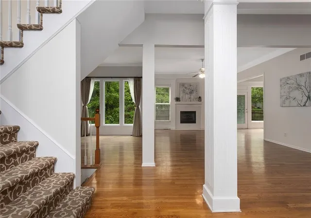 3rd image of 12707 W 122Nd St, Overland Park, KS 66213 | MLS# 2618321