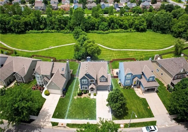 Photo 1 of Single family home for sale at 712 S Adams St, Raymore, MO 64083 | MLS# 2618418 | Listing updated on 2026-09-18