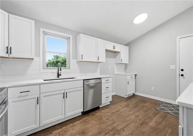 5th image of 3401 Ne 67Th St, Kansas City, MO 64119 | MLS# 2618444