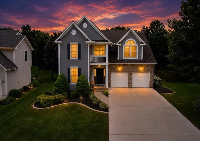 4th image of 16019 S Locust St, Olathe, KS 66062 | MLS# 2618472