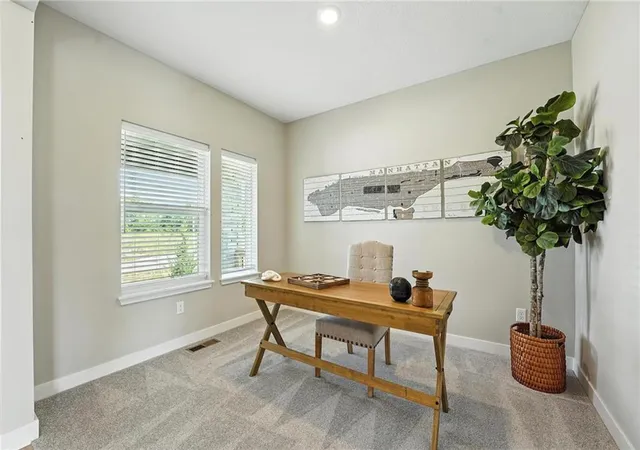 5th image of 907 Sw Bluebird Ln, Oak Grove, MO 64075 | MLS# 2618511