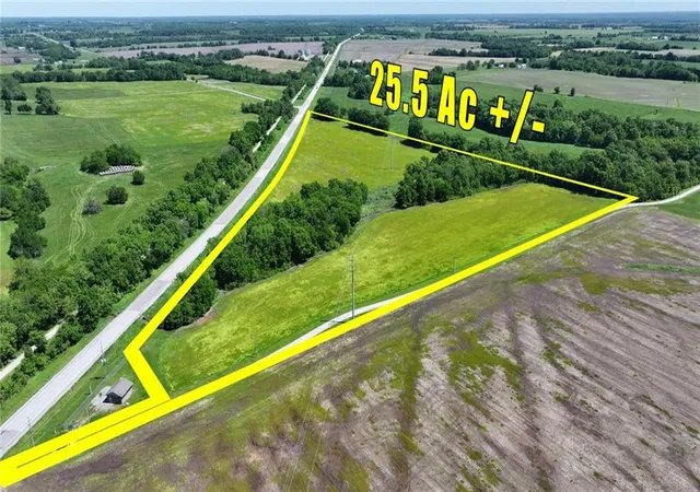 4th image of 75 Ne 254P Rd, Clinton, MO 64735 | MLS# 2618571