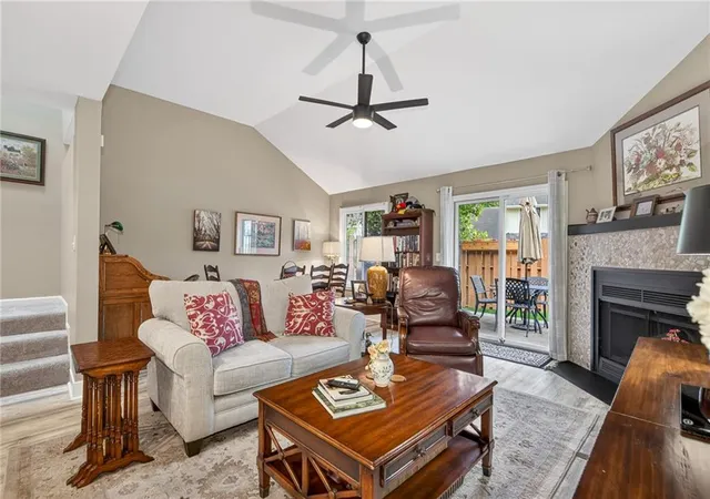 5th image of 12429 Charlotte St, Kansas City, MO 64146 | MLS# 2618589