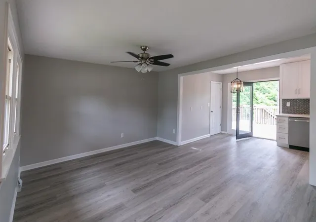 Homes for sale in Kansas City, MO | 15204 E 48th St, Kansas City, MO 64136 | MLS# 2618605