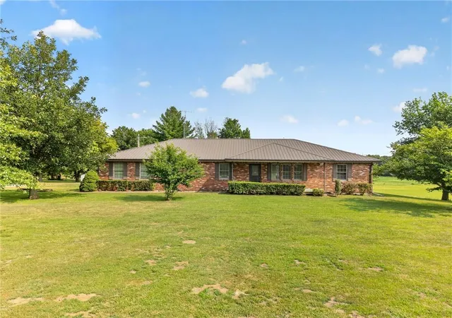 2nd image of 40822 E 116th St, Richmond, MO 64085 | MLS# 2618712