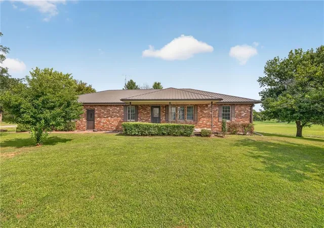 Photo 4 of Single family home for sale at 40822 E 116th Street, Richmond, MO 64085 | MLS# 2618712 | Listing updated on 2026-09-04
